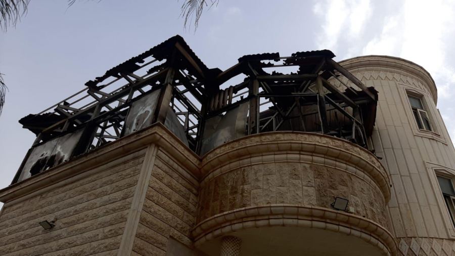 اندلاع حريق بعريشة خشبية في الطابق الثاني من منزل بمدينة رهط 